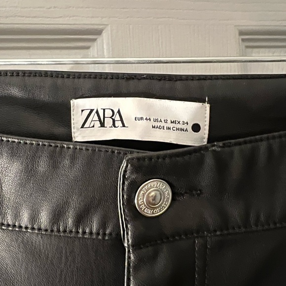 Zara Vegan Leather Pants - Picture 2 of 3
